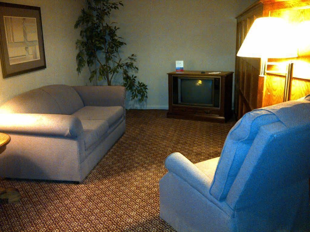 Rodeway Jasper